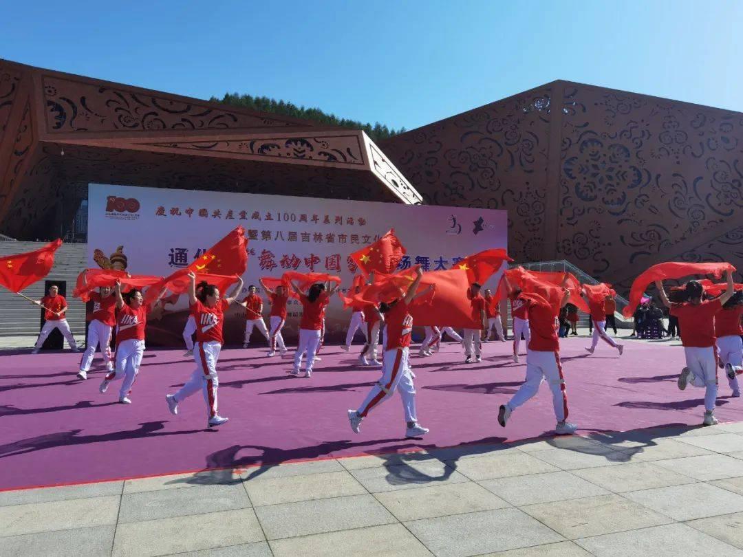 填海就能扼住美日菲三国命门!中国夺回黄岩岛8年,为何不行动?